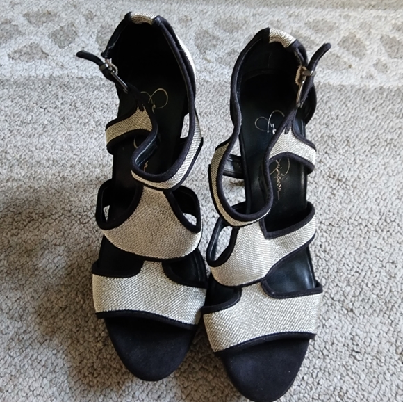 Jessica Simpson Bruno Stiletto Heels - Picture 4 of 12